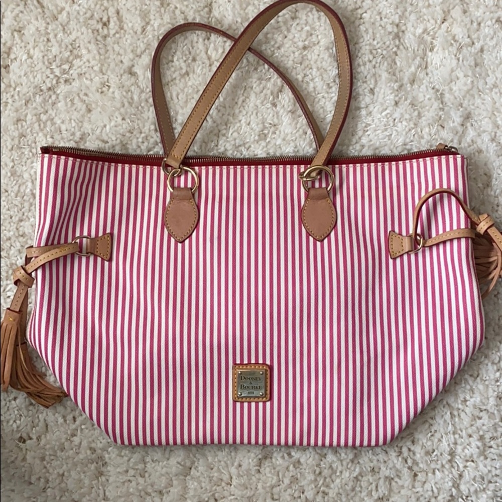 Dooney & Bourke Large Purse
